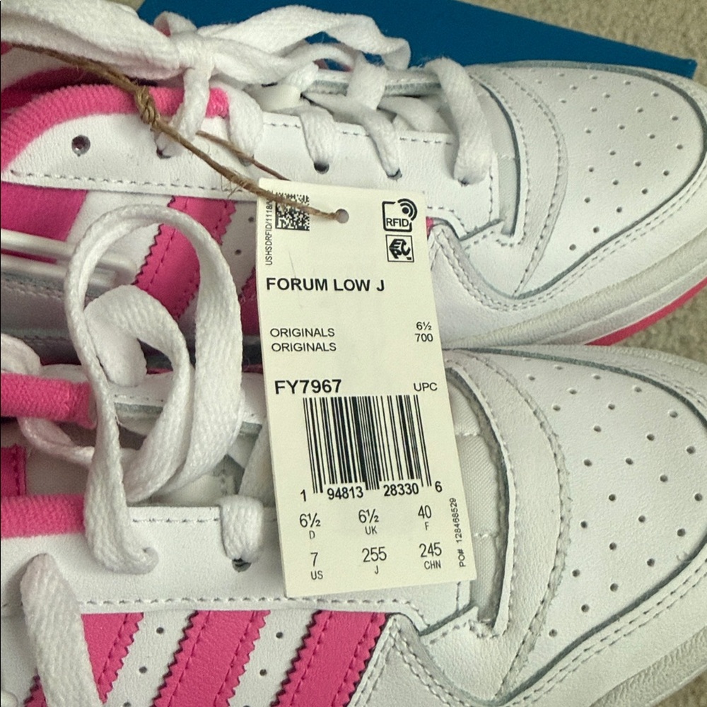 Adidas Kids' Forum Low J Sneakers size 7 (Adult 8.5) pink and white - Picture 3 of 7